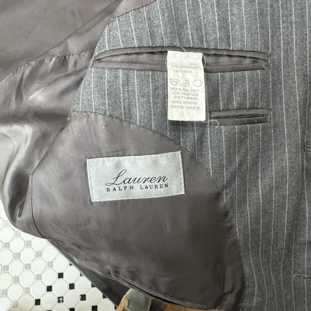 Vintage 100%‎ Wool Ralph Lauren Suit Jacket Blazer Size 42S Grey Pinstripe